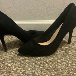 Black heels size 9